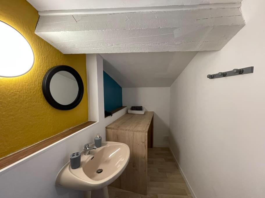 Апартаменты Studio Numero 17 - Carcassonne Centre - 24M2 Экстерьер фото